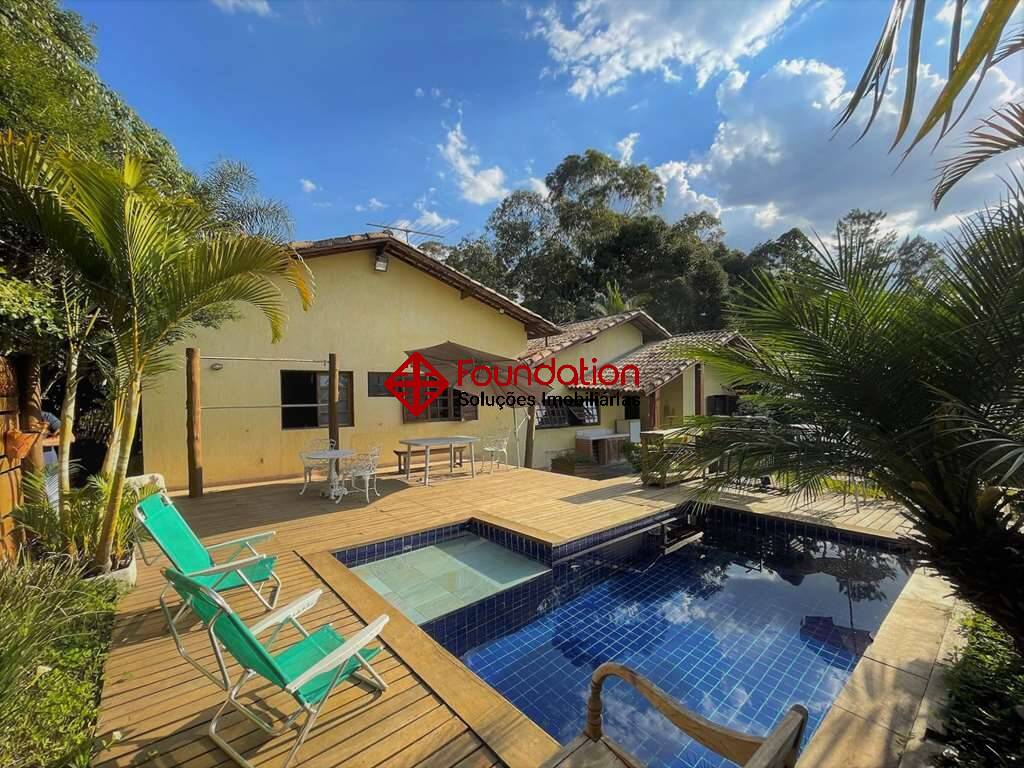 Casa de Condomínio à venda com 4 quartos, 220m² - Foto 22