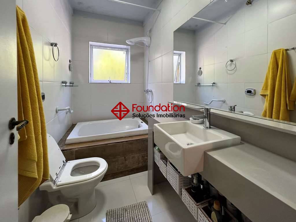 Casa de Condomínio à venda com 5 quartos, 804m² - Foto 31