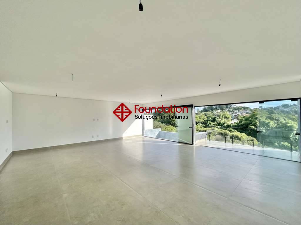 Casa de Condomínio à venda com 4 quartos, 400m² - Foto 7