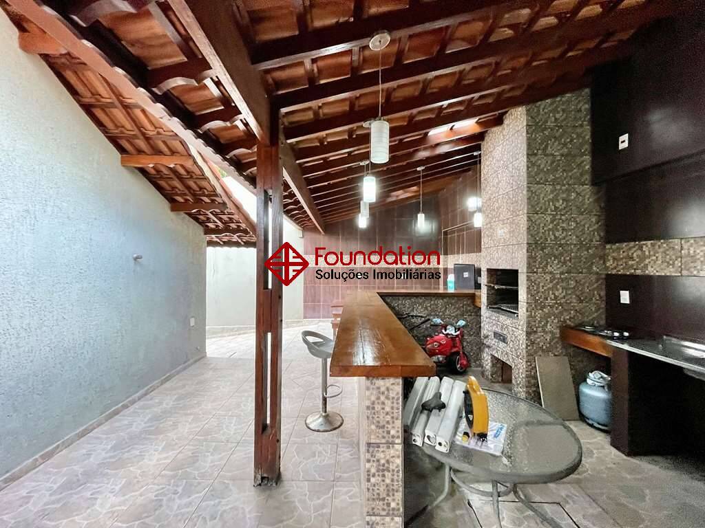 Casa à venda com 3 quartos, 131m² - Foto 20