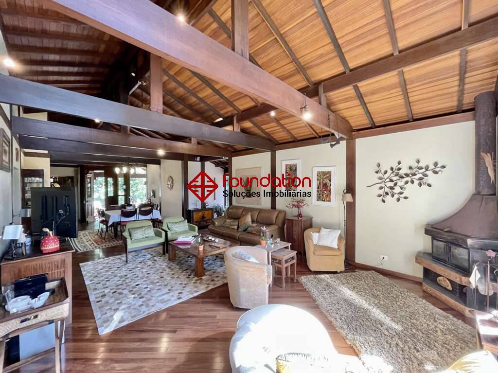 Casa de Condomínio à venda com 4 quartos, 439m² - Foto 15